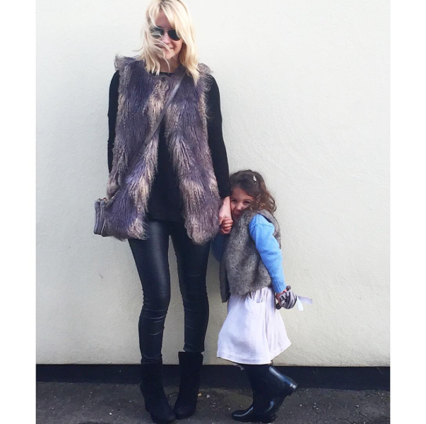 cocomamastyle | street style | outfit of the day | warehouse faux fur gilet| mama style