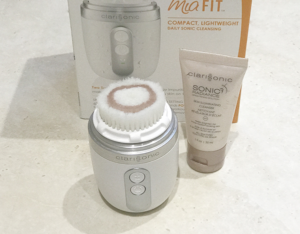 clarisonic mia fit | cleansing brush | cocomamastyle